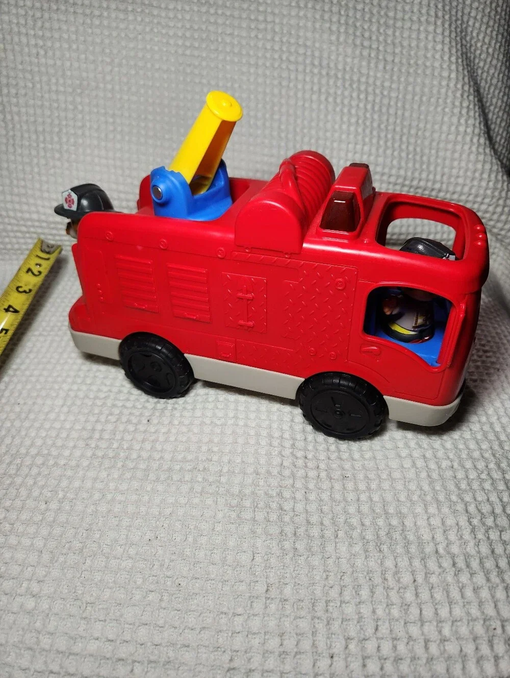 Little People Fisher-Price Red Fire Truck with Two Firefighter Figures